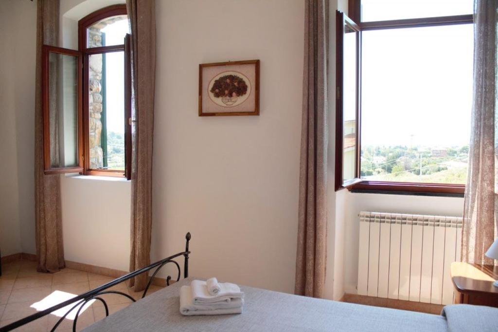 Villa Govi Diano Castello Bagian luar foto