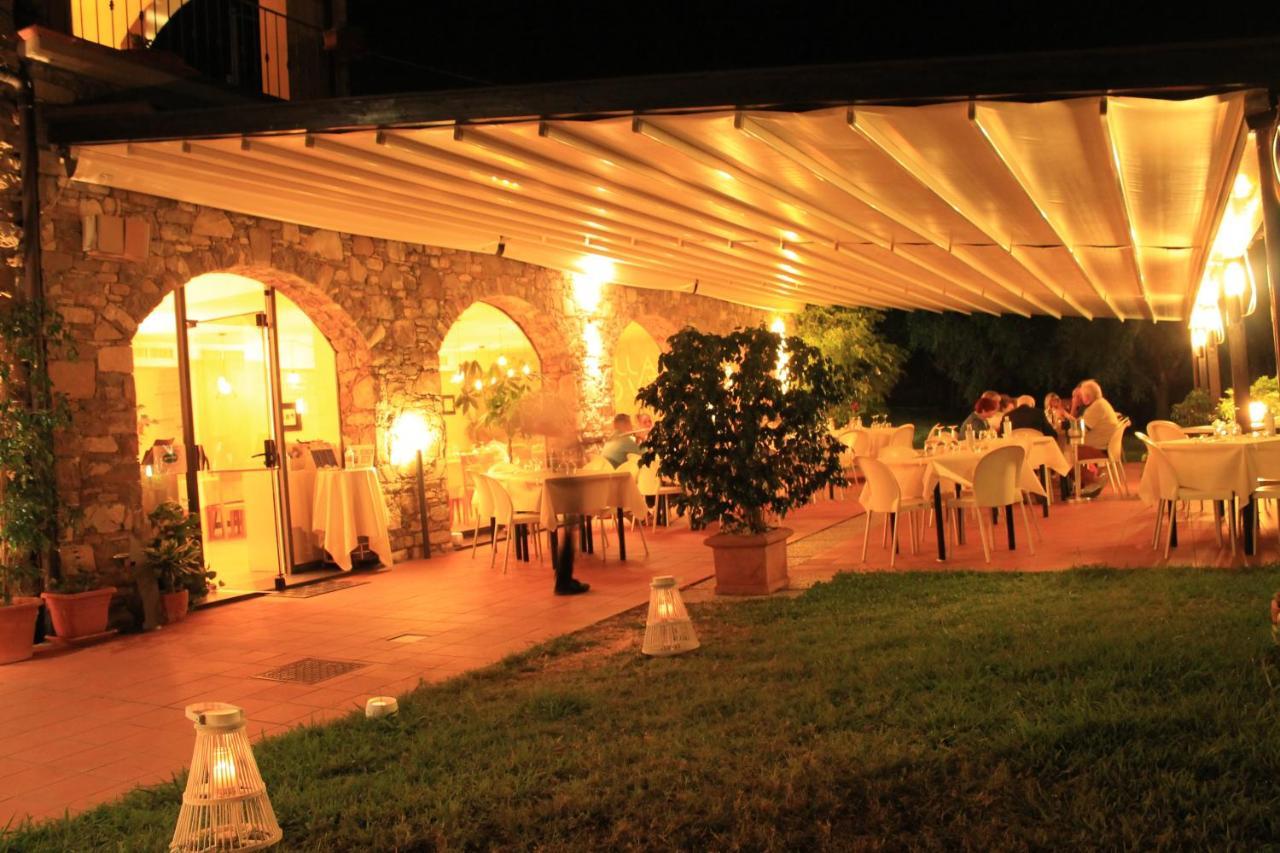 Villa Govi Diano Castello Bagian luar foto
